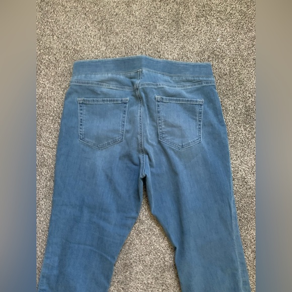 Amazon essentials pull on jegging - Picture 4 of 7